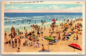 Bay City Michigan 1941 Postcard Bathing beach At State Park