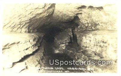 Real Photo - Mark Twain Cave - Hannibal, Wisconsin