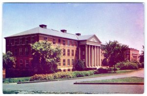 1950's UNIVERSITY OF MARYLAND EDUCATION BUILDING COLLEGE PARK VINTAGE POSTCARD