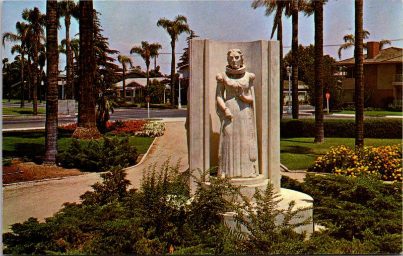 California, Anaheim - City Park - Modjeska Statue - [CA-666]