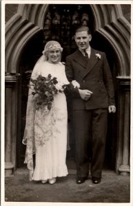 Wedding RPPC Beautiful Bride and Groom Real Photo Postcard Y11