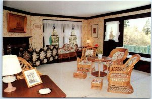 Postcard - Living Room, Roosevelt Cottage - Welshpool, Canada