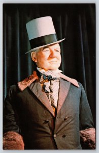 Famous~St Petersburg Florida~William Dukenfield @ London Wax Museum~Vintage PC