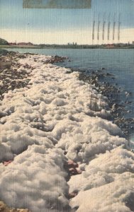 Vintage Postcard 1950's Suds Whipped By The Wind On Beach Soap Lake Washington