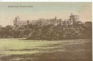 Berkshire Postcard - North Front - Windsor Castle - Ref TZ10400