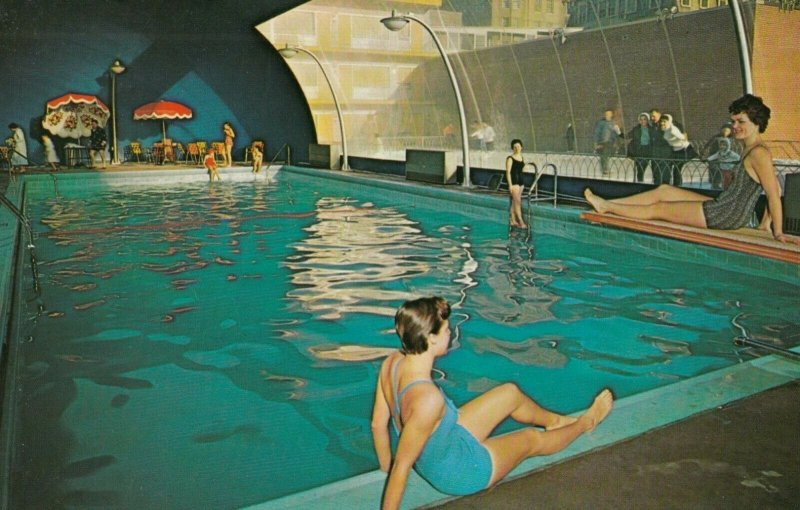 ATLANTIC CITY, New Jersey, 1950-60s ; The Shelburne , Swimming Pool