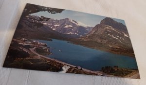 Many Glacier Hotel Glacier National Park Montana Postcard Colourpicture P69271