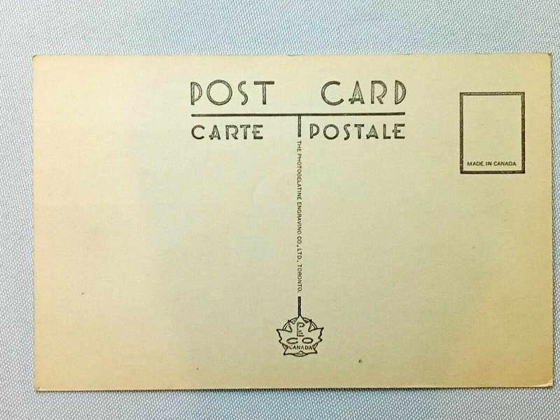 The Citadel La Citadelle Quebec Canada Vintage Postcard 1930's