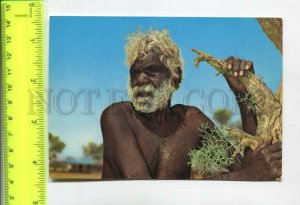 475330 Australian Aboriginal Publishing Kruger Old photo postcard