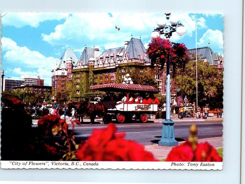 Postcard - City of Flowers - Victoria, Canada