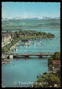 Zurich - Quailbrucke, See und Alpen