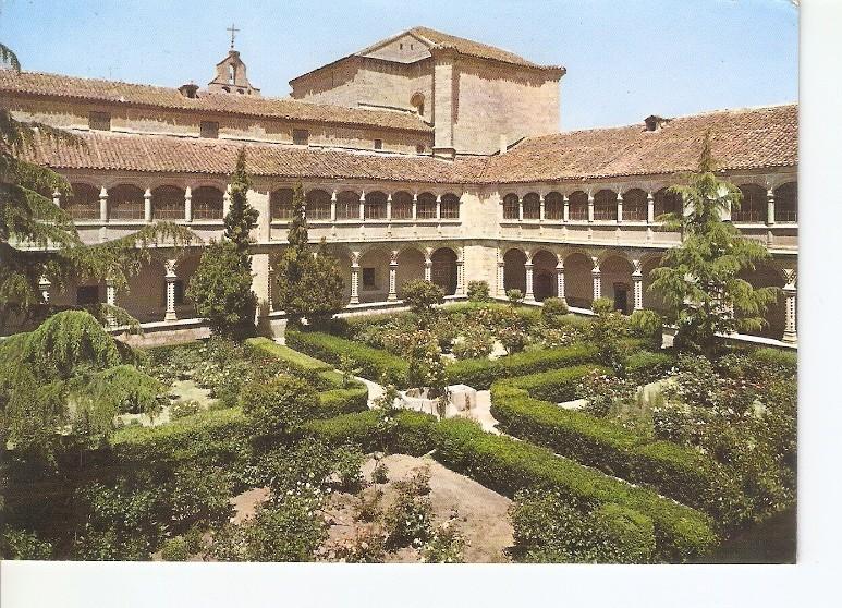 Postal 048470 : Avila. Patio de los Reyes de Santo Tomas