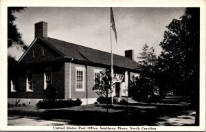 Postcard United States Post Office in Southern Pines, North Carolina