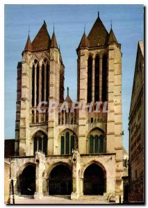 Modern Postcard Noyon Oise The towers of the cathedral