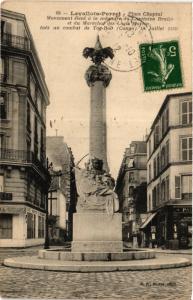 CPA LEVALLOIS PERRET Place Chaptal-Monument Mémoire Capitaine Braun (413671)