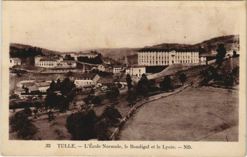 CPA Tulle L'Ecole Normale FRANCE (1051487)