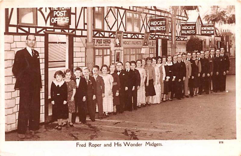 Fred Roper and his Wonderful Midgets 1935 