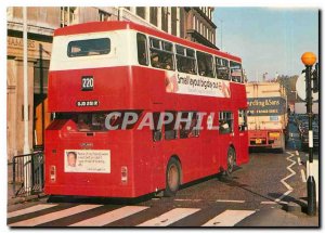 Postcard Modern Leyland quiet fleetline bus at Hammersmith
