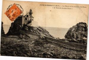 CPA Ile de BRÉHAT-Le Phare et les rochers du Paon (230463)