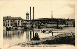 CPA CHATELLERAULT - Manufactures d'Armes (989060)