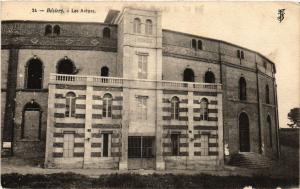 CPA BEZIERS - Les Arenes (511384)