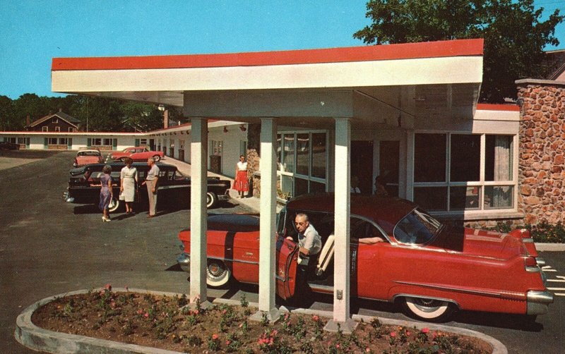 Vintage Postcard President's City Motel Car Driveway Quincy Massachusetts MA