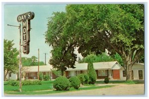c1950's Day's Motel & Cafe Corning Arkansas AR Unposted Vintage Postcard