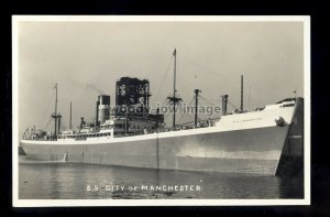 bf181 - Ellerman Cargo Ship - City of Manchester , built 1935 - postcard Feilden