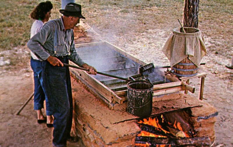 Sorghum Molasses Making, Cades Cove in Great Smoky Mountains Nat'l Park