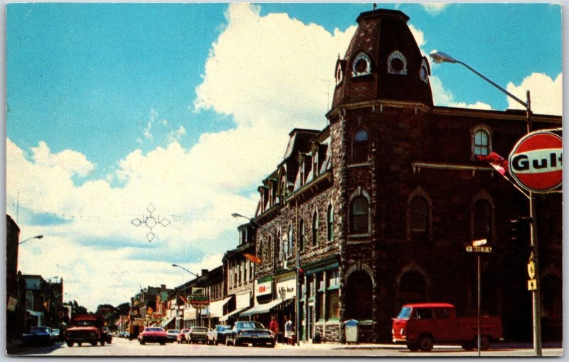 Postcard Fergus Ontario c1974 Looking West on St. Andrew Street Gulf Gas Sign