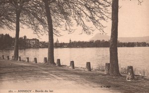 Vintage Postcard Bord Du Lac Annecy France