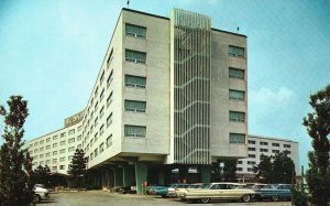 Vintage Postcard International Hotel F. Kennedy Nat'l Airport Jamaica New York