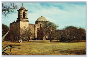 c1960's Gateway and Entrance to the San Jose Mission, San Antonio TX Postcard