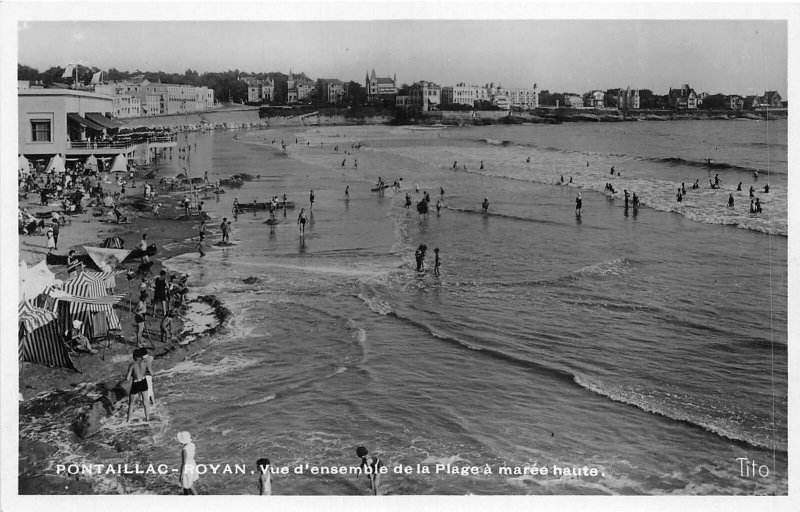 Lot340 pontaillac royan vue d ensemble de la plage a maree france real photo