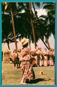 Hawaii, Waikiki - Hilo Hattie In Native Costume - [HI-108]