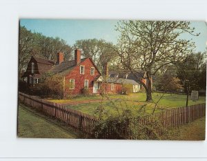 Postcard The Fyler house and Wilson Museum, Windsor, Connecticut