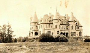 C.1920's-30's RPPC The Chateau, East Northfield, Mass. Postcard P184