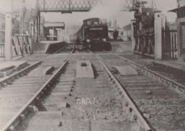 Grays Romford Railway Station 1981 Essex Record Office Library Train Postcard