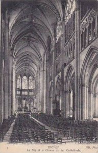 France Troyes La Nef et le Choeur de la Cathedrale