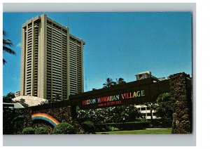 Tapa Tower Hilton Hawaiian Village Entrance  Rainbow Hawaii Postcard 1983