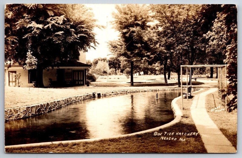 Neosho Missouri~Pond Bench @ Government Fish Hatchery~RPPC 1940s Sepia Postcard