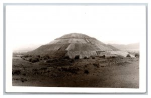 RPPC Quetzalcoatl Pyramid Ruins San Juan Teotihuacan Mexico UNP Postcard U4