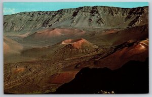 Puu O Pele Kamaolii Kalua O Ka Oo Cinder Cones Haleakala Crater HI Postcard D22