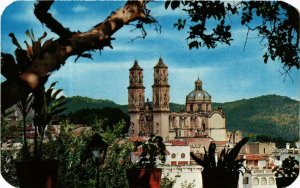 CPM AK TAXCO Panoramica Iglesia Santa Prisca MEXICO (648178)