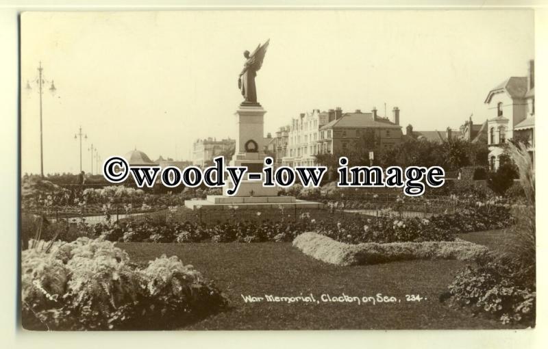 tp0637 - Essex - The War Memorial in the Gardens, at Clacton-on-Sea - Postcard