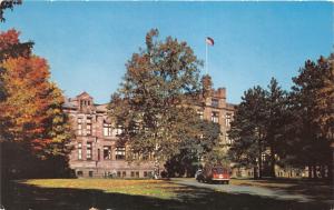 Marquette MI~Northern Michigan College of Education~50s Cars Parked~Postcard