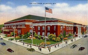 The Auditorium - MIlwaukee, Wisconsin WI Postcard