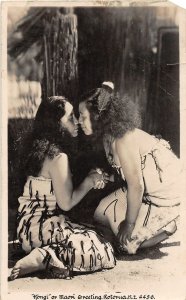 J25/ Foreign Postcard c1930s Roturua New Zealand Maori Kiss Hongi Women 136