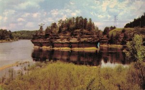 USA Long Rock Dells Of The Wisconsin River Vintage Postcard 07.85