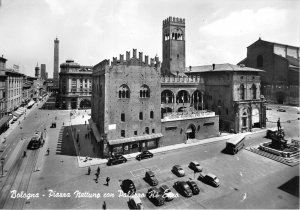 Lot 92 real photo italy bologna neptun square king enzo  car volkswagen beetle